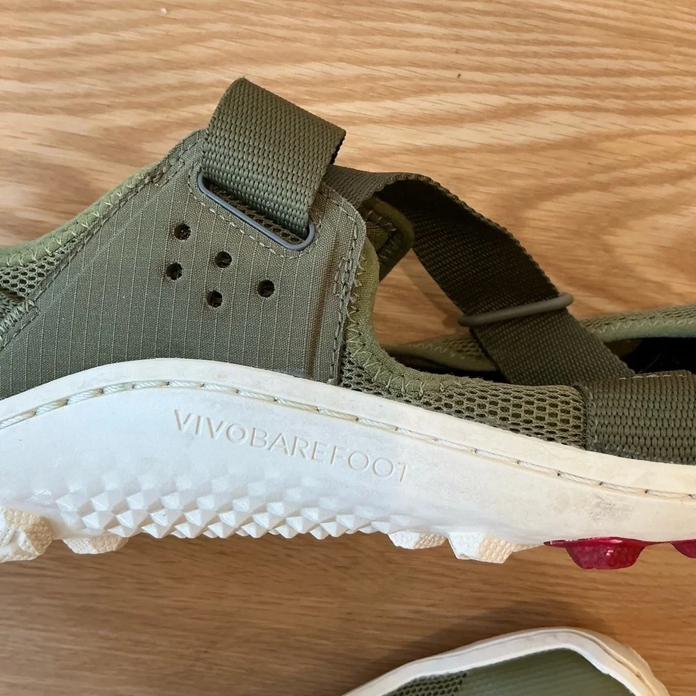 VivoBarefoot Tracker Hiking  Strappy Sandals in Olive Green Size EU 44